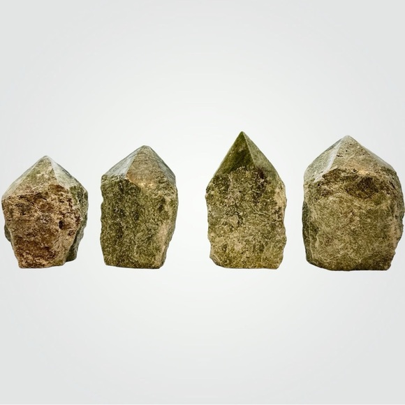 Jade Gemstone w/ Natural Markings of Brown Iron, or White Quartz (Small - 200g) - Picture 4 of 12